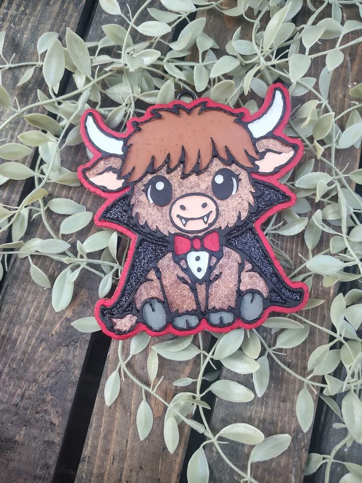 #398 Halloween Daisy Mae Highland Cow Vampire Dracula Freshie Mold Exclusive