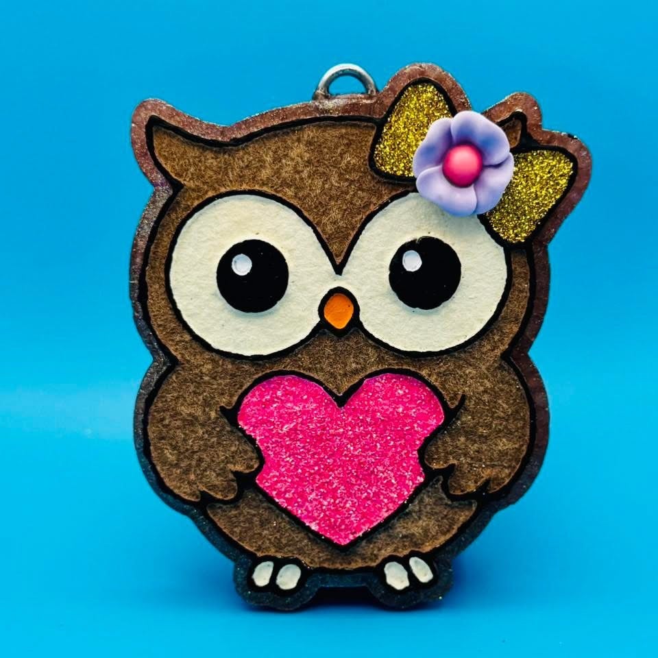 #122 Valentines Heart Owl Freshie Mold Exclusive
