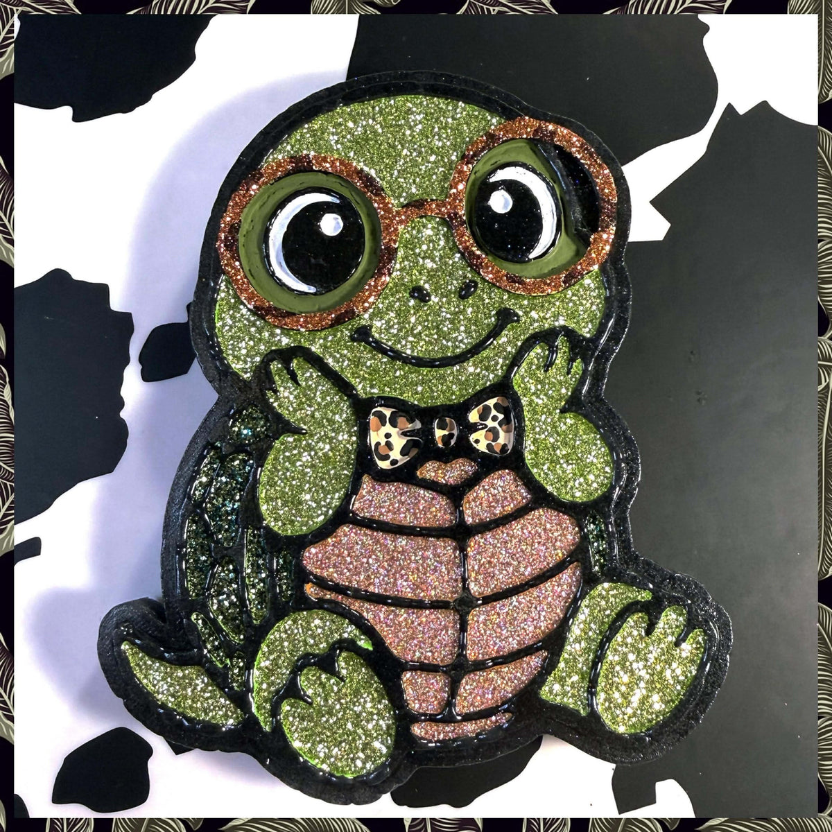 #226 Turtle Glasses Bow Tie Exclusive Freshie Mold