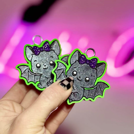 #415 Halloween Betty Bat Vent Clip 3” Freshie Mold each Exclusive
